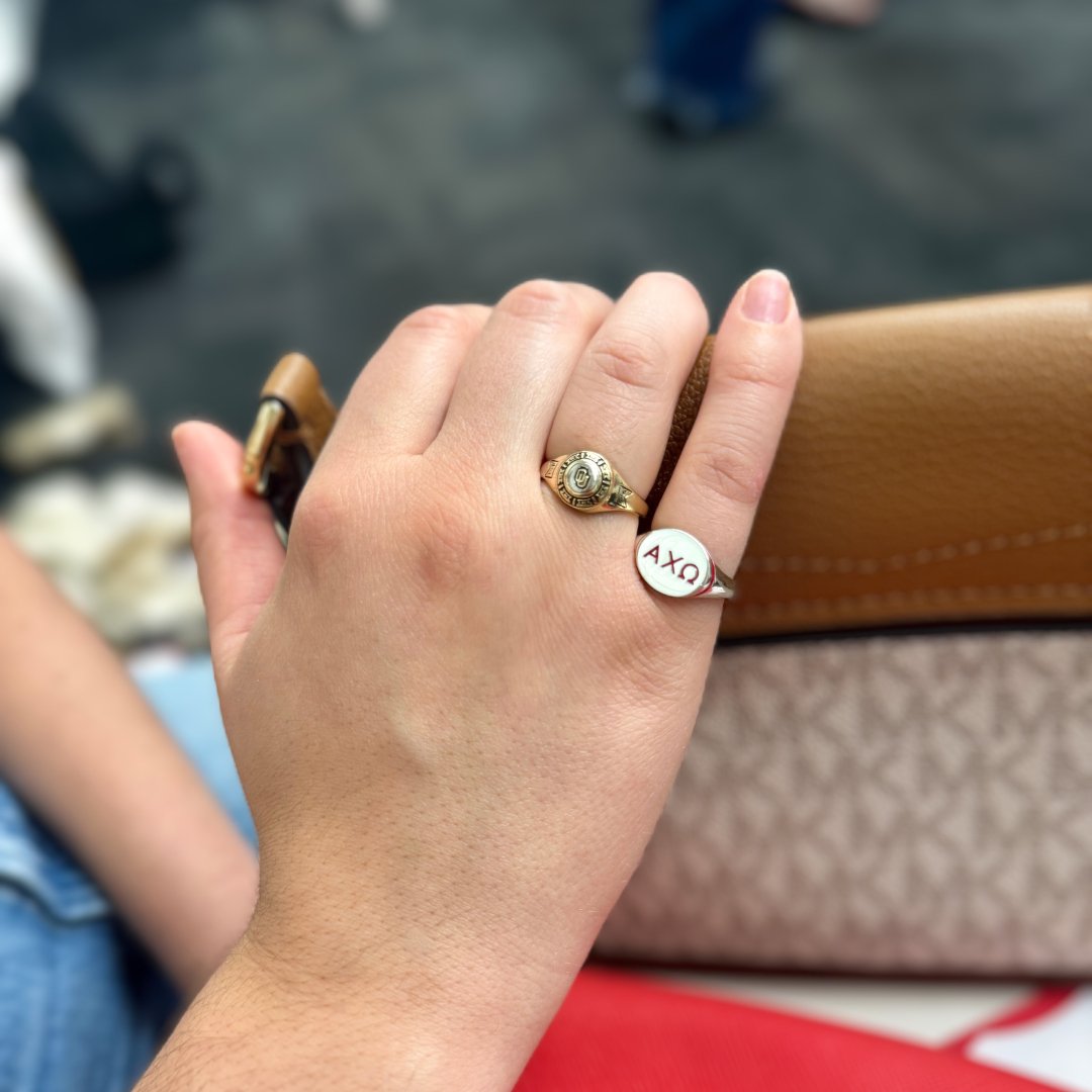 Alpha Chi Omega Signet Ring in Scarlet Red | mazi + zo sorority jewelry