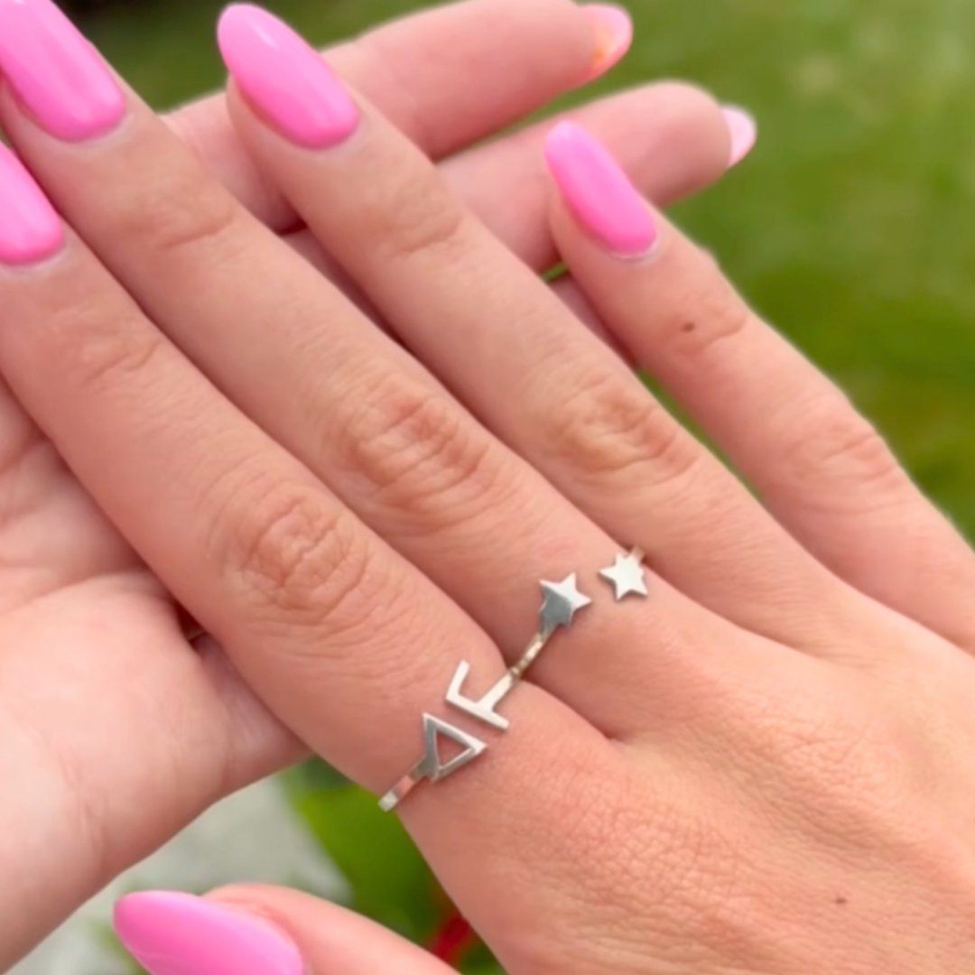 Sterling Silver Delta Gamma (DG) ring | mazi + zo sorority jewelry